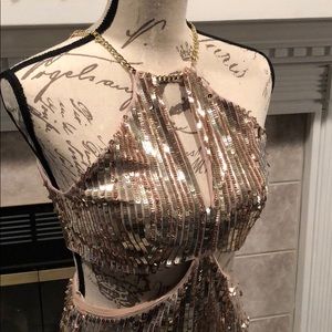 🌺NWT Express gold sequin party dress